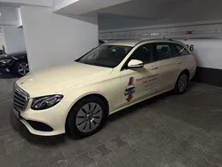 Beige Gebraucht 2017 Mercedes E200 Kombi | 7.900 €