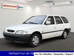 Weiß Gebraucht 1993 Ford Escort Kombi | 999 €