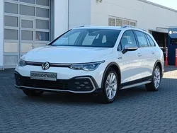 Pure white Gebraucht 2021 VW Golf Alltrack Kombi | 26.745 € (Fairer Preis)