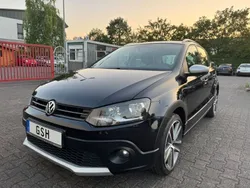 Schwarz Gebraucht 2010 VW Polo Cross Kleinwagen | 4.300 € (Guter Preis)