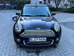 Schwarz Gebraucht 2012 Mini Cooper Kleinwagen | 8.000 € (Teuer)