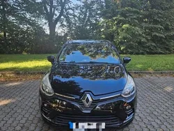 Schwarz Gebraucht 2017 Renault Clio IV Bose Edition Kleinwagen | 9.100 € (Fairer Preis)