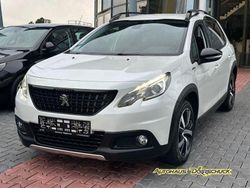 Grün Gebraucht 2017 Peugeot 2008 Active SUV | 10.790 € (Fairer Preis)
