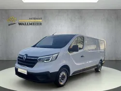 Weiß Gebraucht 2023 Renault Trafic Komfort Van | 22.990 € (Fairer Preis)