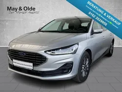 Silber Gebraucht 2023 Ford Focus Titanium Limousine | 18.444 € (Superpreis)