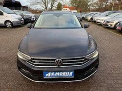 Schwarz Gebraucht 2021 VW Passat R-line Kombi | 17.999 € (Teuer)