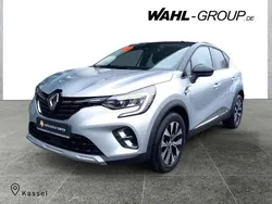 Grau Gebraucht 2024 Renault Captur Techno SUV | 22.880 € (Fairer Preis)