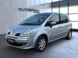 Grau Gebraucht 2009 Renault Grand Modus Dynamique Van / Kleinbus | 6.499 € (Etwas zu teuer)