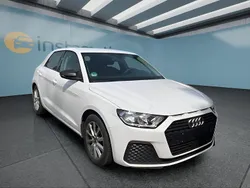 Weiß Gebraucht 2024 Audi A1 Kleinwagen | 27.099 € (Guter Preis)