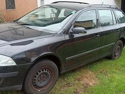 Schwarz Gebraucht 2007 Skoda Octavia Classic Kombi | 1.150 € (Guter Preis)