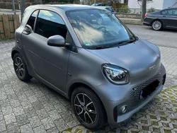 Grau Gebraucht 2020 Smart ForTwo Electric Drive Passion Coupé | 10.800 € (Fairer Preis)