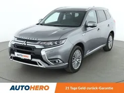 Grau Gebraucht 2019 Mitsubishi Outlander P-HEV Edition SUV | 20.540 € (Fairer Preis)