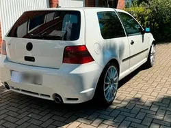 Weiß Gebraucht 2001 VW Golf IV R Limousine | 3.200 € (Teuer)
