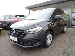 Schwarz Gebraucht 2022 Mercedes Citan 110 Van / Kleinbus | 17.990 € (Superpreis)