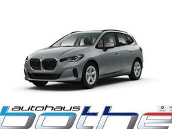 Grau Gebraucht 2023 BMW 218 Van / Kleinbus | 25.890 € (Fairer Preis)