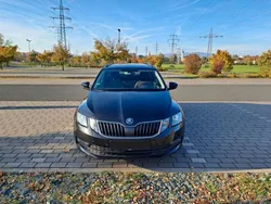 Grau Gebraucht 2018 Skoda Octavia Kombi | 9.800 € (Guter Preis)