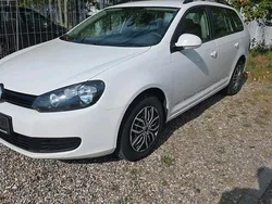 Weiß Gebraucht 2013 VW Golf VI Kombi | 2.999 € (Superpreis)