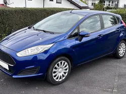 Blau Gebraucht 2016 Ford Fiesta Celebration Kleinwagen | 8.000 € (Fairer Preis)