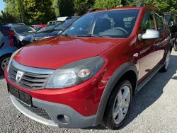 Rot Gebraucht 2010 Dacia Sandero Stepway Kleinwagen | 2.790 € (Fairer Preis)
