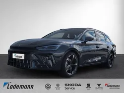 Fjordblau Gebraucht 2025 Cupra Leon Kombi | 33.729 € (Fairer Preis)