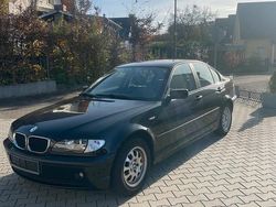 Schwarz Gebraucht 2002 BMW 316 Limousine | 2.199 €