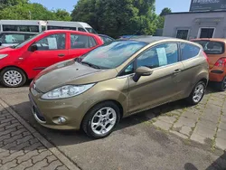 Castanobraun metallic Gebraucht 2012 Ford Fiesta Titanium Kleinwagen | 4.790 € (Fairer Preis)