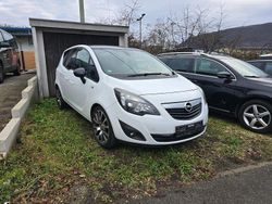 Weiß Gebraucht 2013 Opel Meriva Van / Kleinbus | 3.499 €