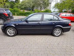 Blau Gebraucht 2004 BMW 316 Limousine | 1.500 € (Fairer Preis)
