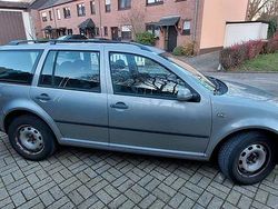 Silber Gebraucht 2005 VW Golf IV Kombi | 1.750 € (Fairer Preis)