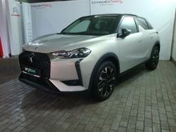 Crystalgrau/dach schwarz Gebraucht 2024 DS Automobiles DS3 Opera Kleinwagen | 19.870 € (Superpreis)