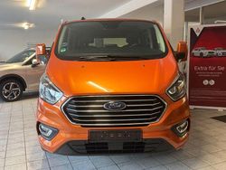 Orange Gebraucht 2019 Ford Tourneo Titanium X Van / Kleinbus | 32.990 € (Etwas zu teuer)