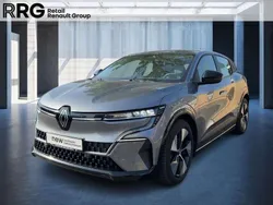 Schiefergrau Gebraucht 2023 Renault Mégane Equilibre Limousine | 27.790 € (Superpreis)