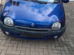 Blau Gebraucht 2001 Renault Twingo Kleinwagen | 999 €