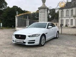 Weiß Gebraucht 2017 Jaguar XE Limousine | 12.450 € (Fairer Preis)