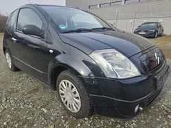 Schwarz Gebraucht 2008 Citroën C2 Comfort Kleinwagen | 1.400 € (Teuer)