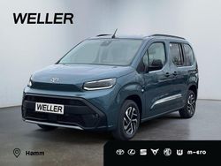 Blau Neu 2025 Toyota Proace Verso City Kombi | 34.480 € (Superpreis)