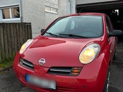 Rot Gebraucht 2003 Nissan Micra Kleinwagen | 1.350 €