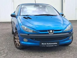 Bleu recife Gebraucht 2002 Peugeot 206 CC Platinum Cabrio | 1.390 € (Guter Preis)