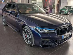 Blau Gebraucht 2023 BMW 530e M Sport Kombi | 44.850 € (Fairer Preis)