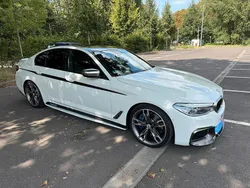 Weiß Gebraucht 2019 BMW M550 Performance Limousine | 37.900 € (Superpreis)