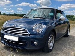 Blau Gebraucht 2011 Mini Cooper Kleinwagen | 7.300 € (Guter Preis)