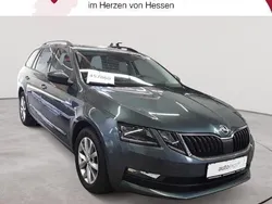 Grau Gebraucht 2020 Skoda Octavia Tour Kombi | 15.989 € (Superpreis)