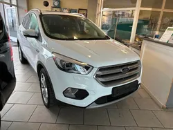 Frostweiß Gebraucht 2019 Ford Kuga Titanium SUV | 16.500 € (Guter Preis)
