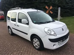 Weiß Gebraucht 2011 Renault Kangoo Van / Kleinbus | 8.500 €