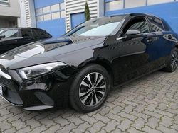Schwarz Gebraucht 2022 Mercedes A200 Limousine | 22.950 € (Fairer Preis)