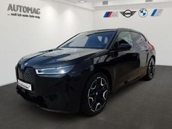 Saphirschwarz Gebraucht 2024 BMW iX Sport Line SUV | 81.490 €