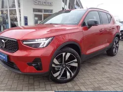 Rot Gebraucht 2024 Volvo XC40 Ultimate SUV | 36.881 € (Fairer Preis)