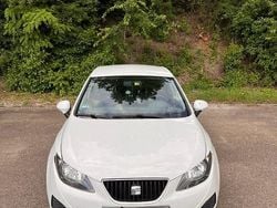 Weiß Gebraucht 2008 Seat Ibiza Reference Limousine | 2.200 €