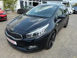 Schwarz Gebraucht 2013 Kia Ceed Sportswagon 2 Kombi | 7.350 € (Guter Preis)