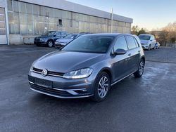 Indiumgrau Gebraucht 2018 VW Golf VII Sound Limousine | 12.950 € (Guter Preis)
